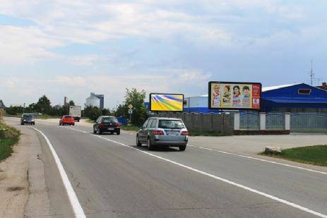 211053 Billboard, Sereď (Sereď-GA/TT-centr/Trnavská,O)